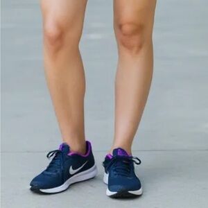 Nike Women's Dark Blue and Purple Athletic Shoes